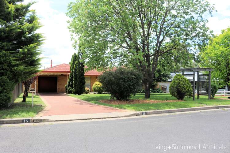 15 Bowman Avenue, Armidale NSW 2350