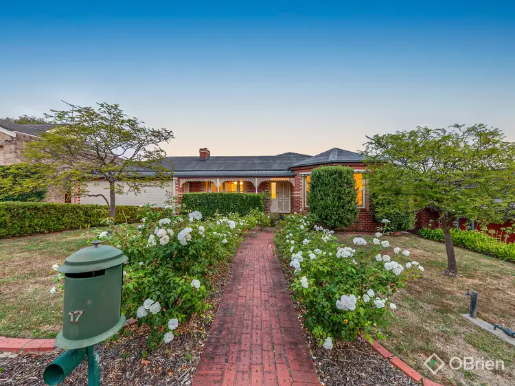 17 Hillview Place