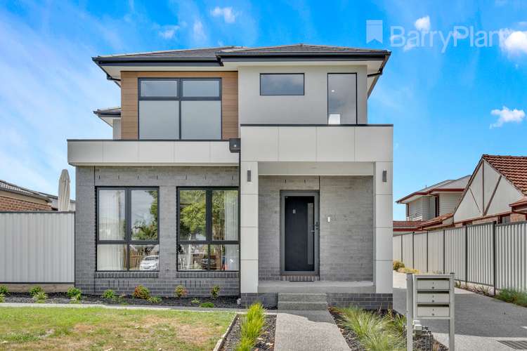 Main view of Homely townhouse listing, 1/98 Barry Street, Reservoir VIC 3073