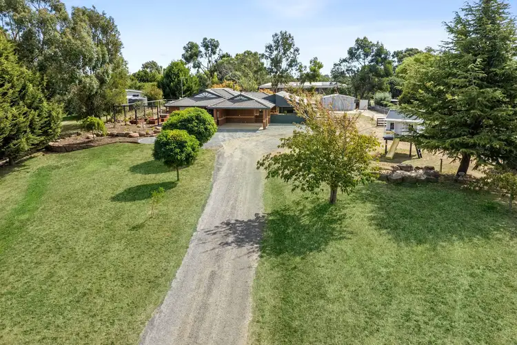 Second view of Homely house listing, 17 Jeffery Street, Carlsruhe VIC 3442
