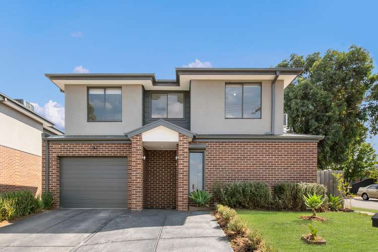 Main view of Homely townhouse listing, 4/5 Breadalbane Court, Sydenham VIC 3037
