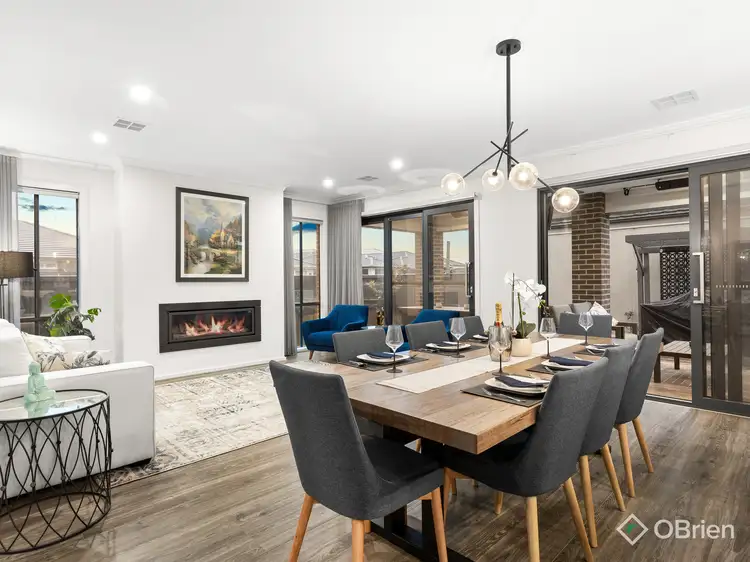 7 Carcoola Rise