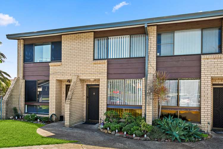 2/2 Blackbutt Way, Barrack Heights NSW 2528