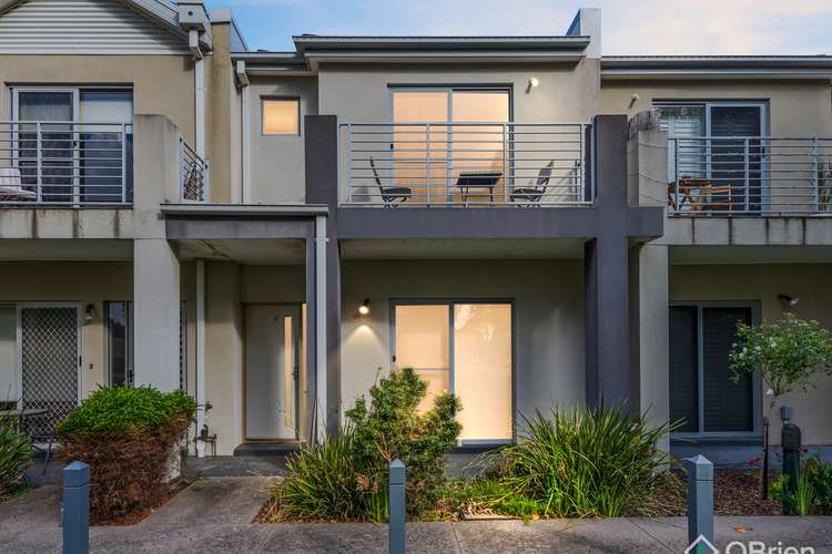 Main view of Homely townhouse listing, 14/11 Howqua Place, Pakenham VIC 3810