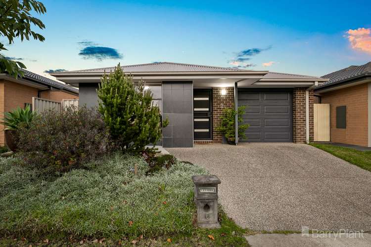 Main view of Homely house listing, 6 Willowtree Drive, Pakenham VIC 3810