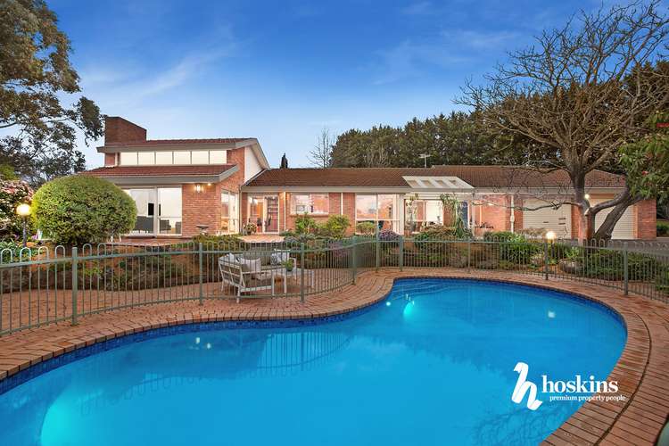 5 Rouseglen Court, Ringwood North VIC 3134