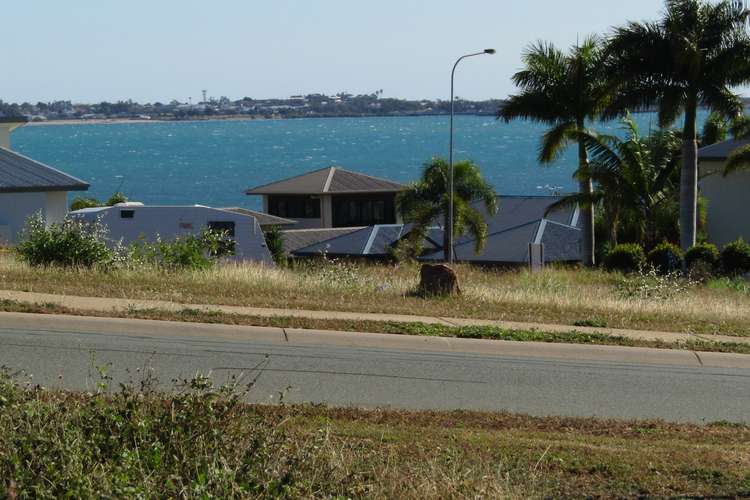 126-128 Ocean View Drive, Bowen QLD 4805
