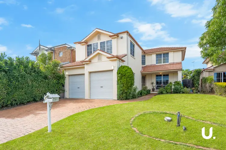 23 Nettletree Place