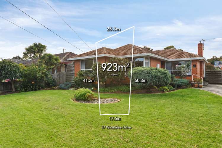 Main view of Homely house listing, 37 Winmalee Drive, Glen Waverley VIC 3150
