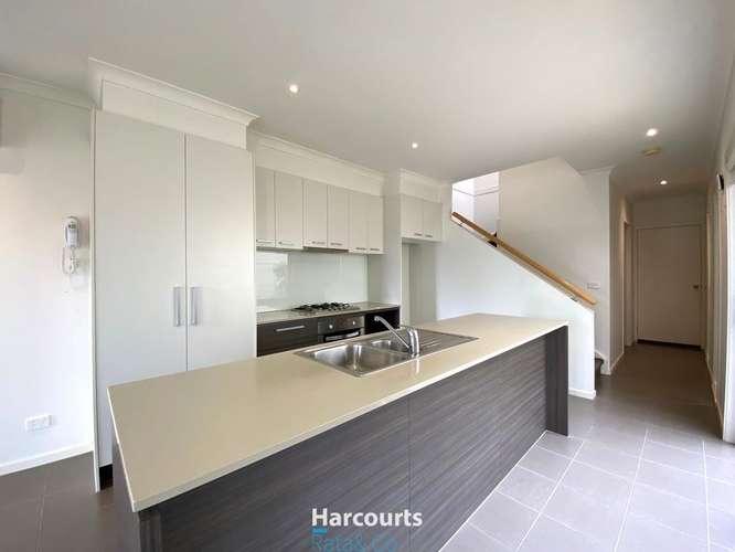 Fifth view of Homely townhouse listing, 21 Champions Parade, Wollert VIC 3750