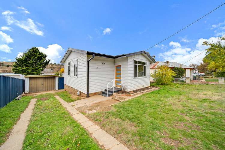 10 Norman Dykes Avenue, Cooma NSW 2630