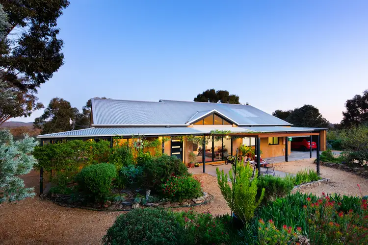 56 Karingal Park Drive