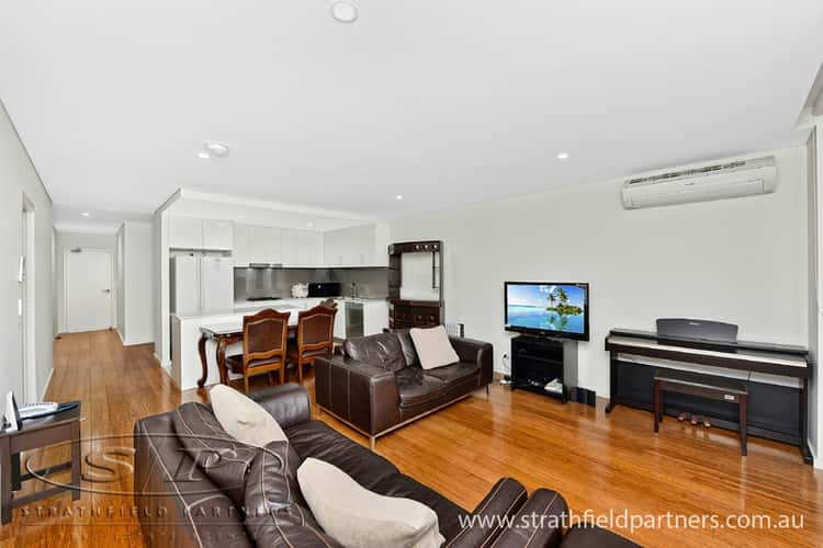 Third view of Homely apartment listing, 4/104 Clissold Parade, Campsie NSW 2194