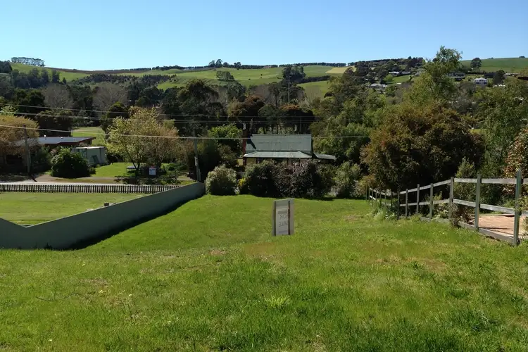 14 Stephen Street, Forth TAS 7310