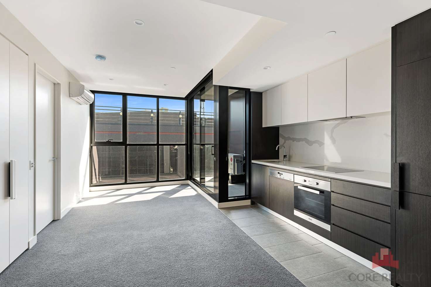 Main view of Homely apartment listing, 725/555 St Kilda Road, Melbourne VIC 3004