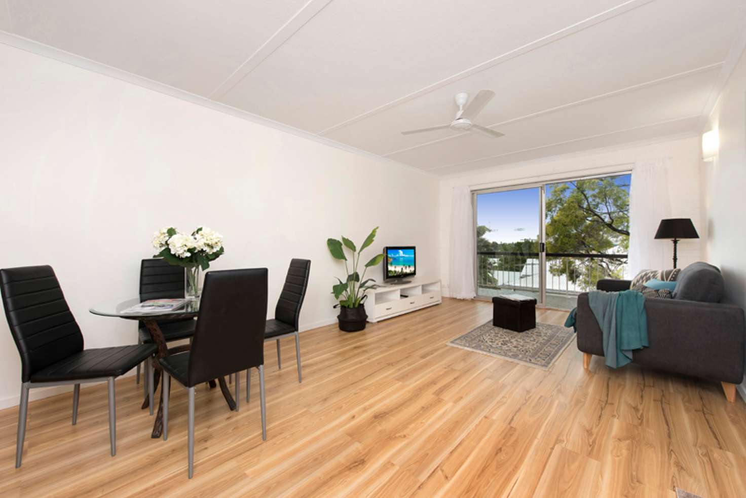 Main view of Homely apartment listing, 4/32 Galway Street, Greenslopes QLD 4120