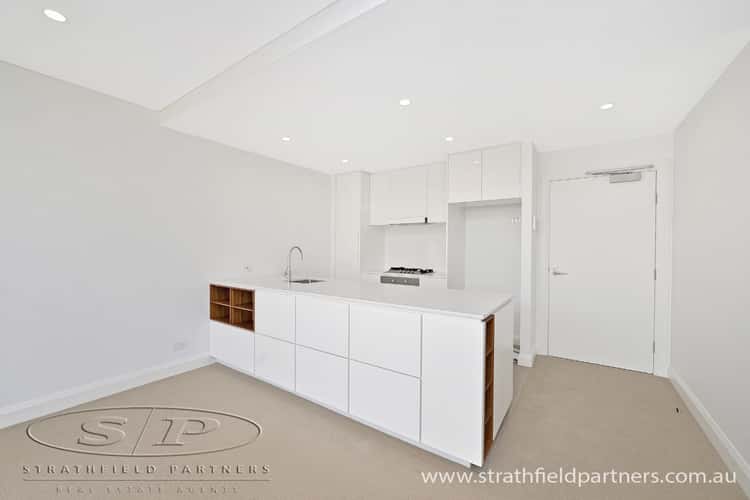 Fourth view of Homely apartment listing, 208/58 Peninsula Drive, Breakfast Point NSW 2137