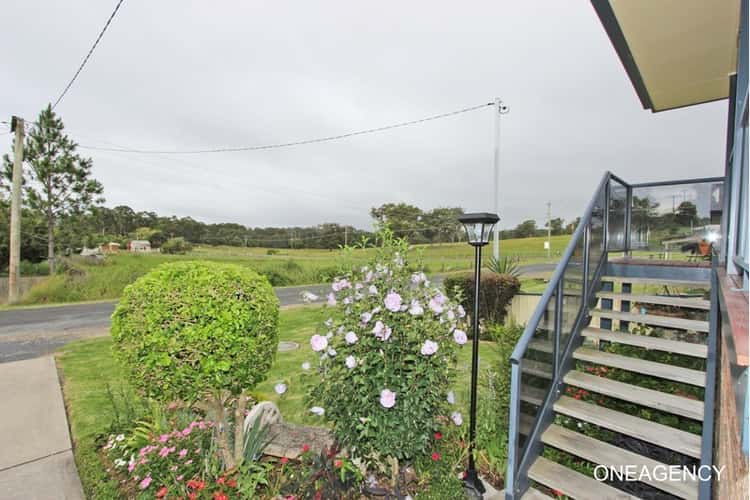 Fourth view of Homely house listing, 8 Queen Street, Greenhill NSW 2440