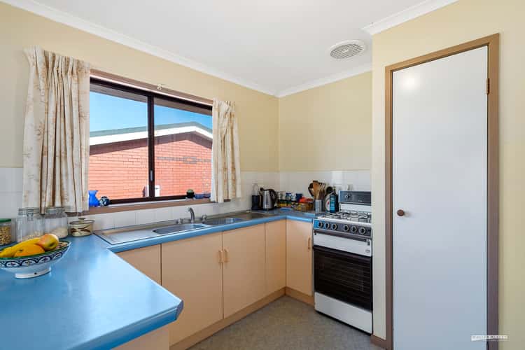 Fourth view of Homely apartment listing, Level 2/6A Bruce Street, Castlemaine VIC 3450