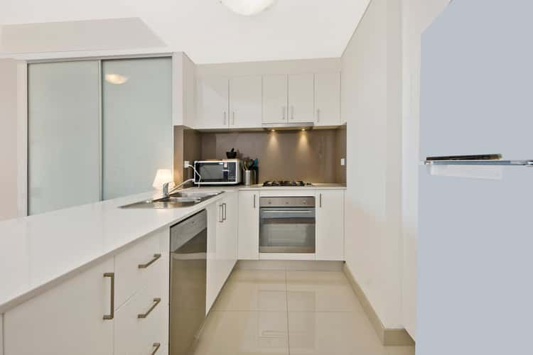 Third view of Homely apartment listing, 19/11-13 Hunter Street, Parramatta NSW 2150