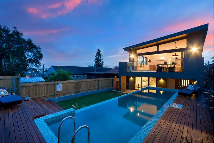 79 Griffin Road, North Curl Curl NSW 2099