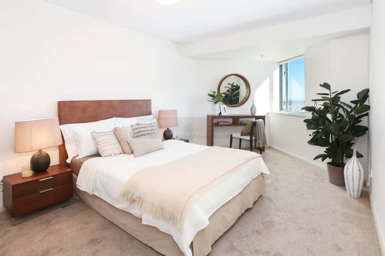 Third view of Homely apartment listing, 3610/2 Quay Street, Sydney NSW 2000