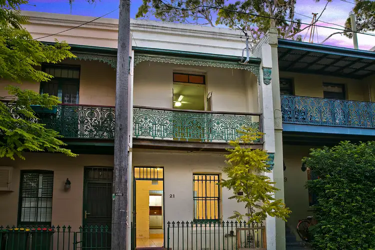 21 Iredale Street