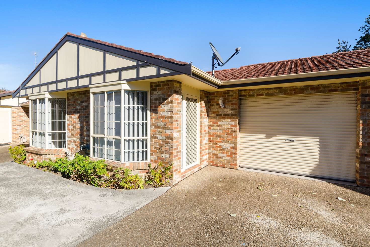 Main view of Homely villa listing, 2/16 Thalassa Avenue, Corrimal NSW 2518