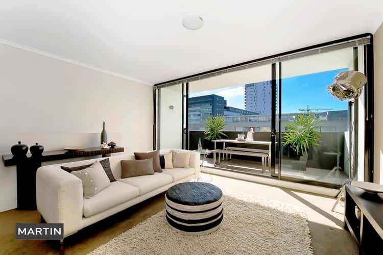 Main view of Homely apartment listing, 17/4 Hutchinson Walk, Zetland NSW 2017