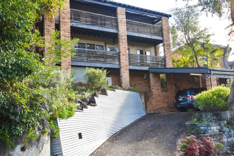52 Upper Washington Drive