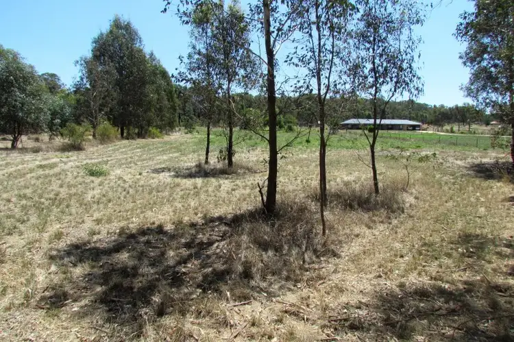141 Albert Road, Chiltern VIC 3683