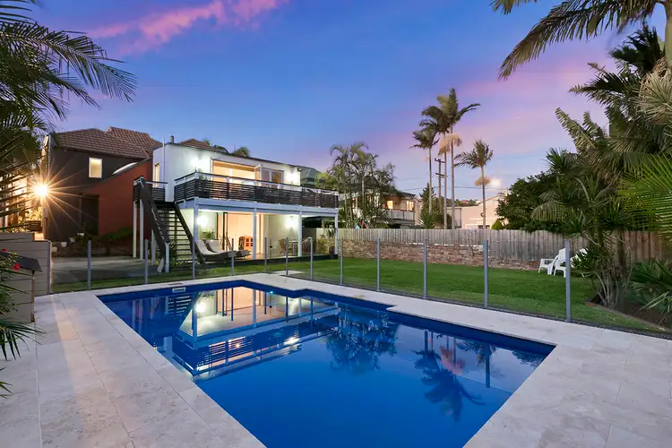 27 Pitt Road, North Curl Curl NSW 2099