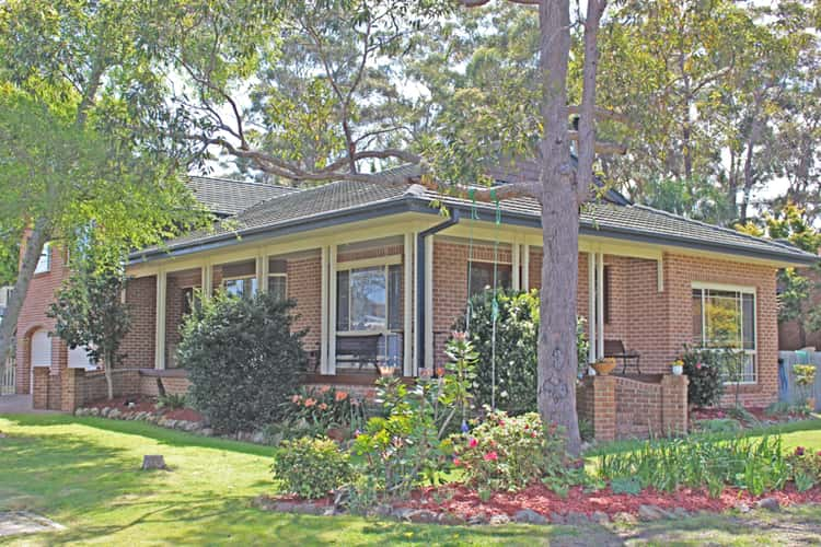 17 Portland Way, Lake Tabourie NSW 2539