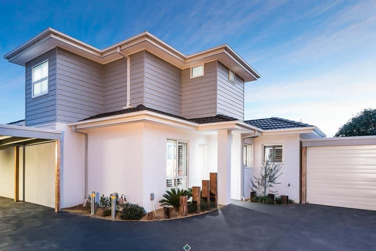 Main view of Homely townhouse listing, 2/32 French Avenue, Edithvale VIC 3196