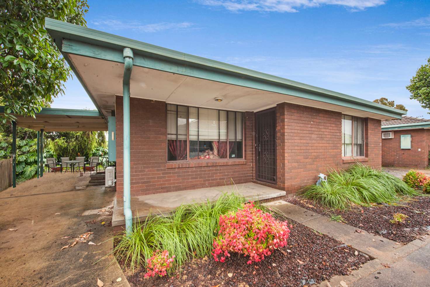 Main view of Homely unit listing, 1/1 Karalla Court, Wodonga VIC 3690