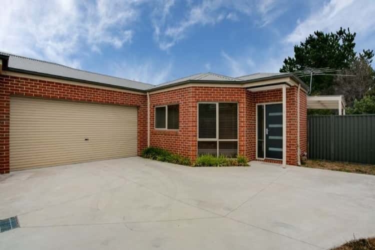 2/1 Forest Drive, Somerville VIC 3912