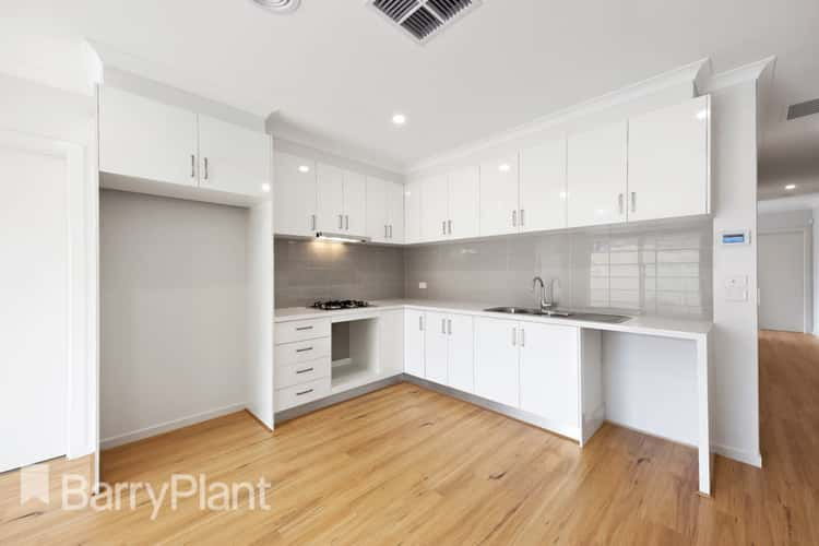 Fifth view of Homely unit listing, 3/7 James Street, St Albans VIC 3021