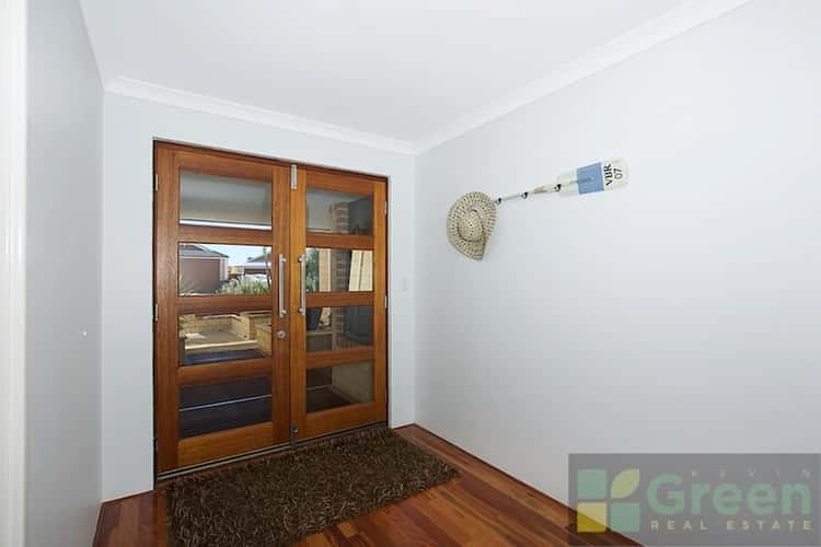 Fifth view of Homely house listing, 8 Lomatia Ramble, Halls Head WA 6210