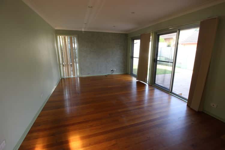 Fourth view of Homely unit listing, 2/3-5 Summerfield Place, Barrack Heights NSW 2528