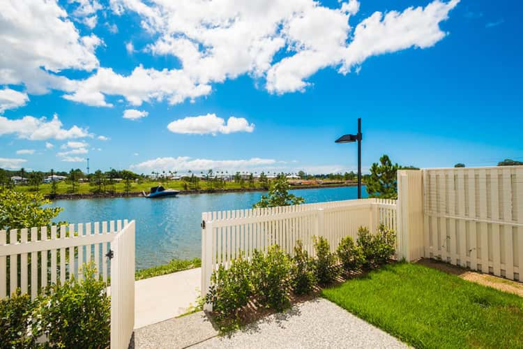 Main view of Homely unit listing, 24/126 Marina Quays Boulevard, Hope Island QLD 4212