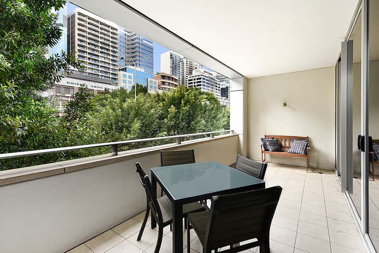 Third view of Homely apartment listing, 313/35 Shelley Street, Sydney NSW 2000
