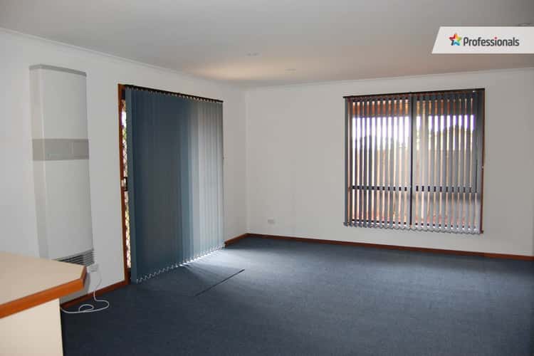 Fourth view of Homely unit listing, 2/15 Sittella Court, Werribee VIC 3030