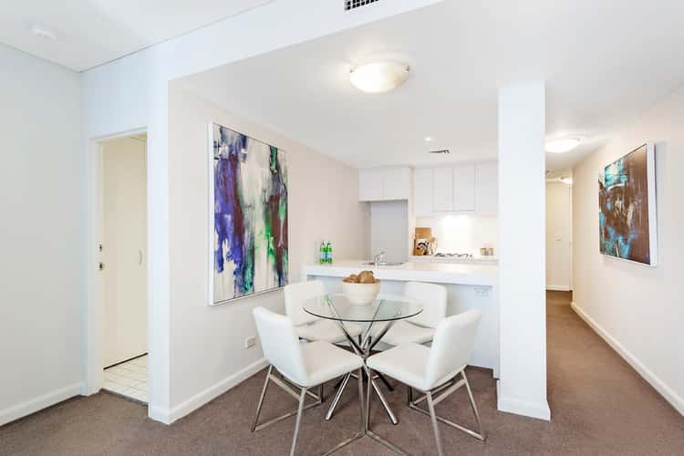Third view of Homely apartment listing, 706/45 Shelley Street, Sydney NSW 2000