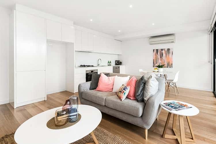 Fourth view of Homely apartment listing, 6/6 Pine Avenue, Elwood VIC 3184