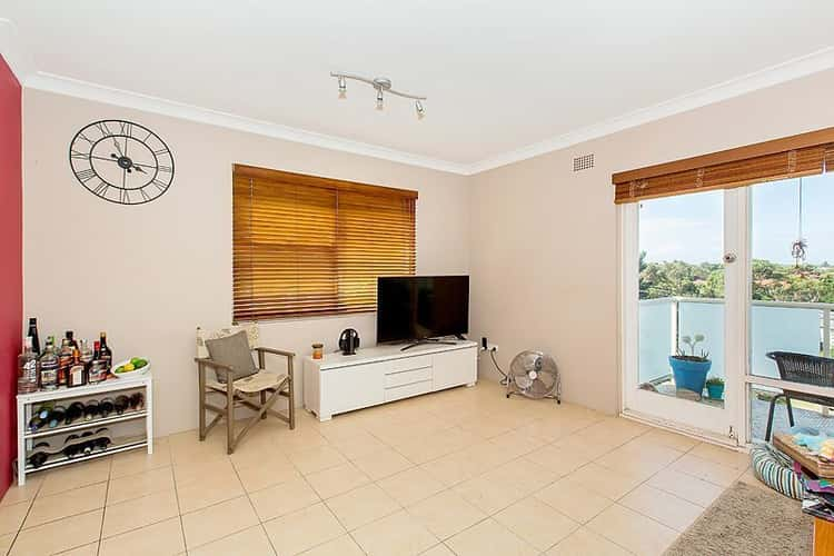 Main view of Homely unit listing, 2/2 Croydon Street, Cronulla NSW 2230