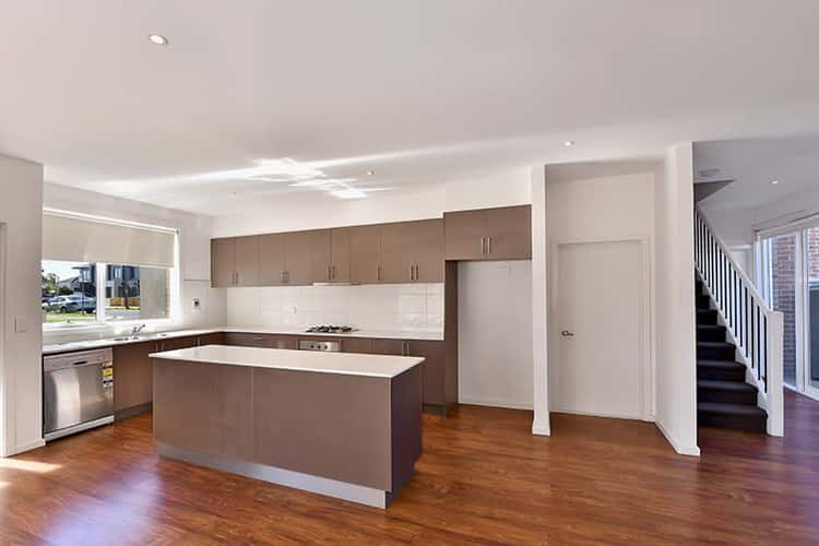 Second view of Homely house listing, 3/201 Elizabeth Street, Coburg VIC 3058