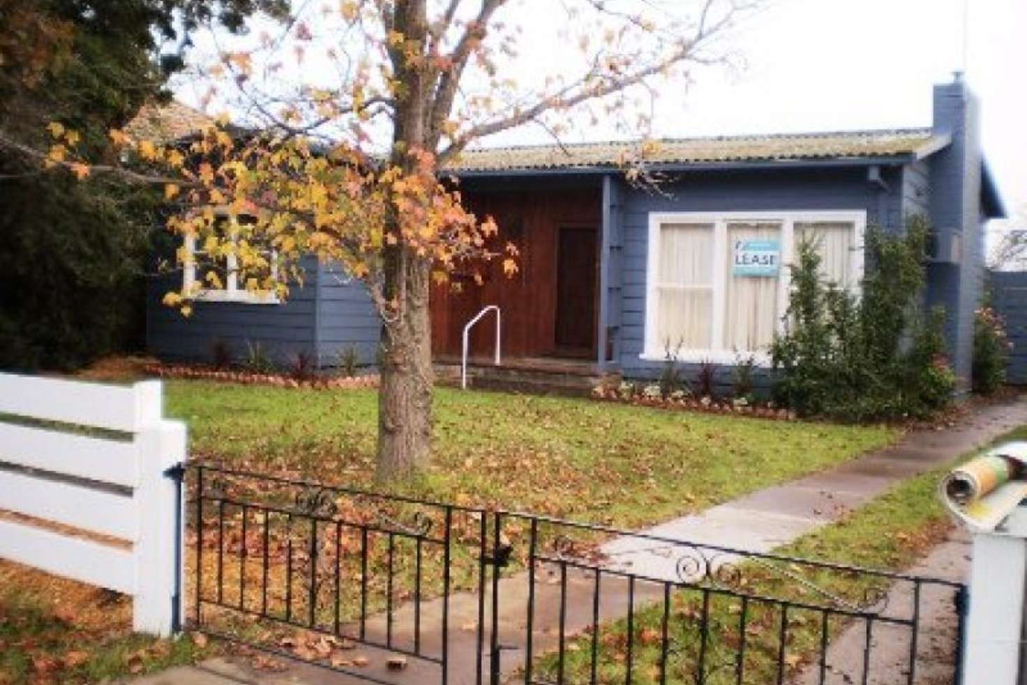 Main view of Homely house listing, 2 Scotsburn Grove, Werribee VIC 3030