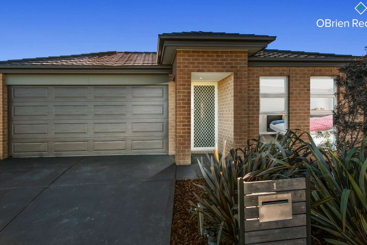 Main view of Homely house listing, 1 Albany Crescent, Pakenham VIC 3810