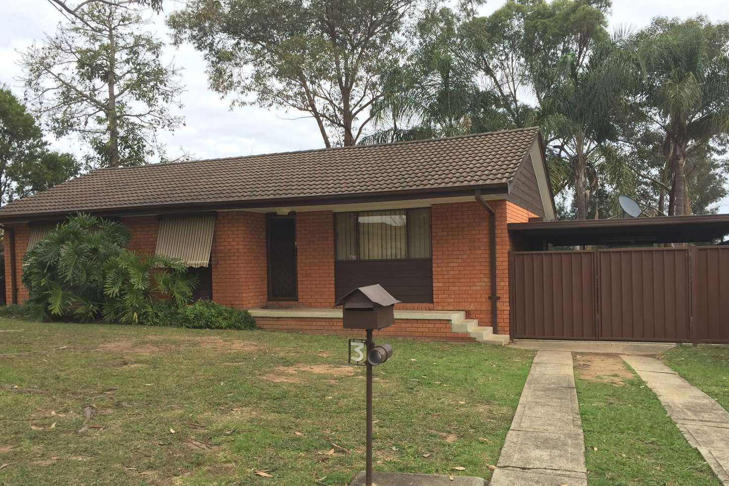 Main view of Homely house listing, 3 Grange Crescent, Cambridge Gardens NSW 2747