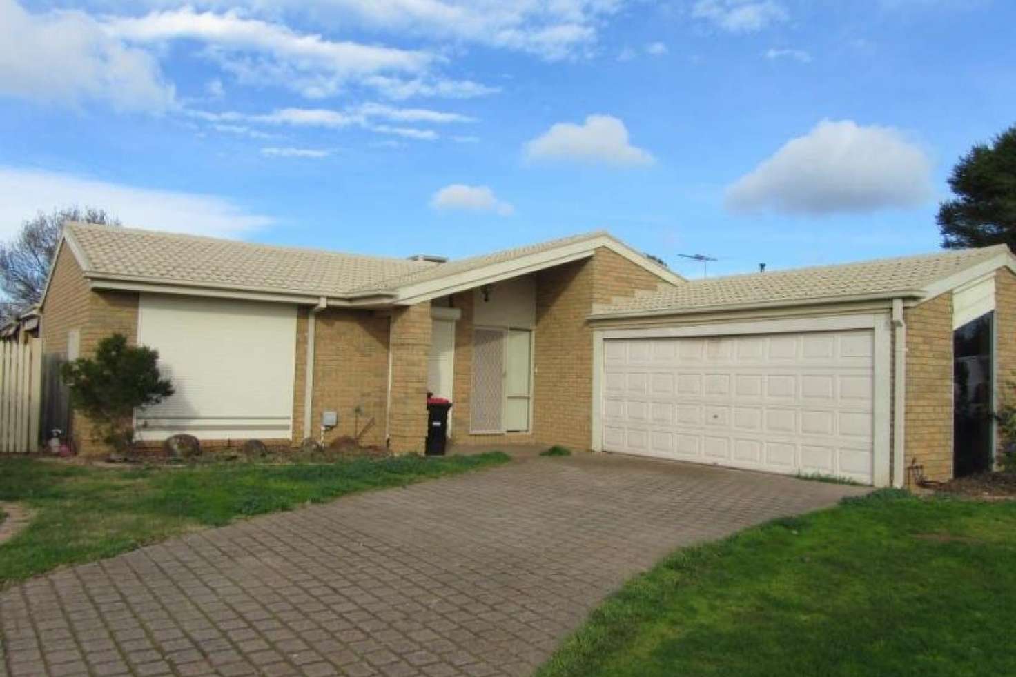 Main view of Homely house listing, 35 Pinnacle Crescent, Brookfield VIC 3338